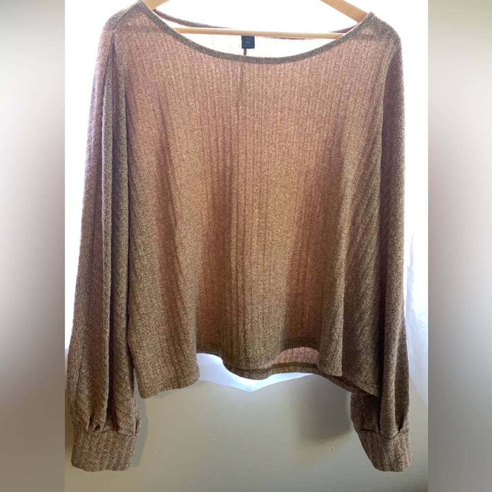Ribbed SHEIN long sleeve peplum sleeve top